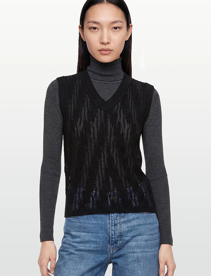 Lovechild 1979 - Demi Top - kurzämlige blusen - 999 black - 3