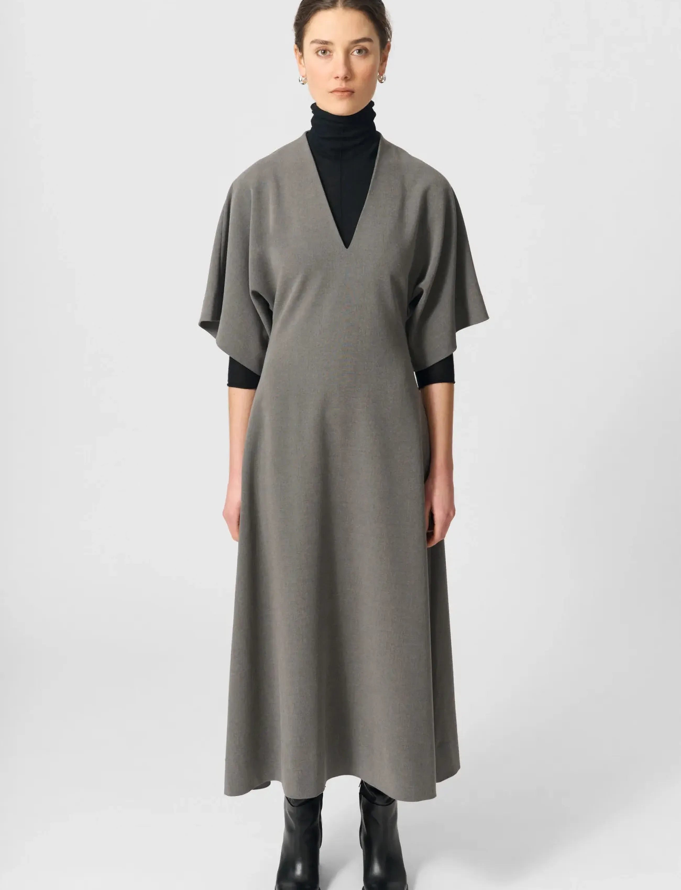 Lovechild 1979 Kaia Dress - Kampagne - 057 DARK GREY / grey