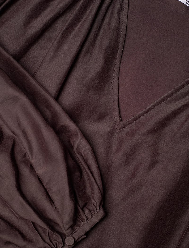 Lovechild 1979 - Liviana Dress - midikleidid - 719 chestnut - 2