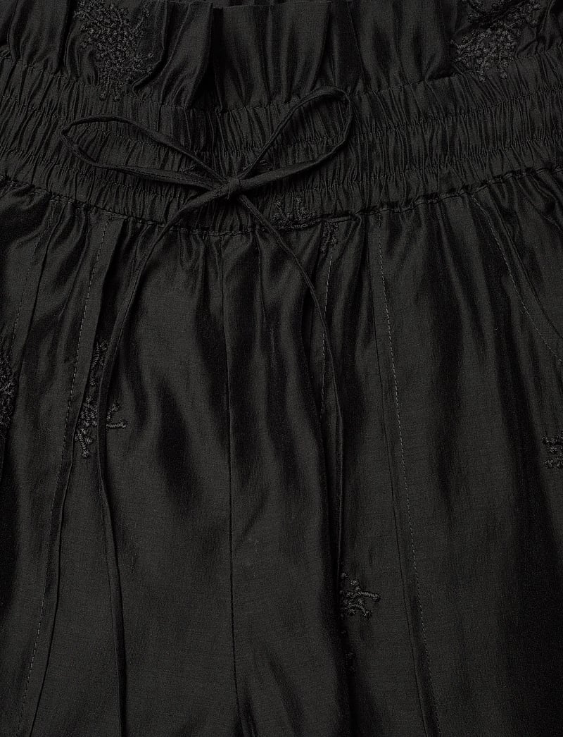 Lovechild 1979 - Harlow Shorts - shorts casual - 999 black - 3