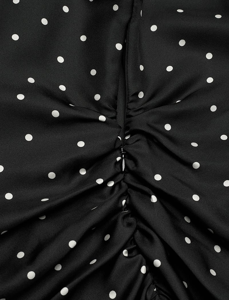 Lovechild 1979 - Noor Dress - midikleider - 981 dot print black - 3