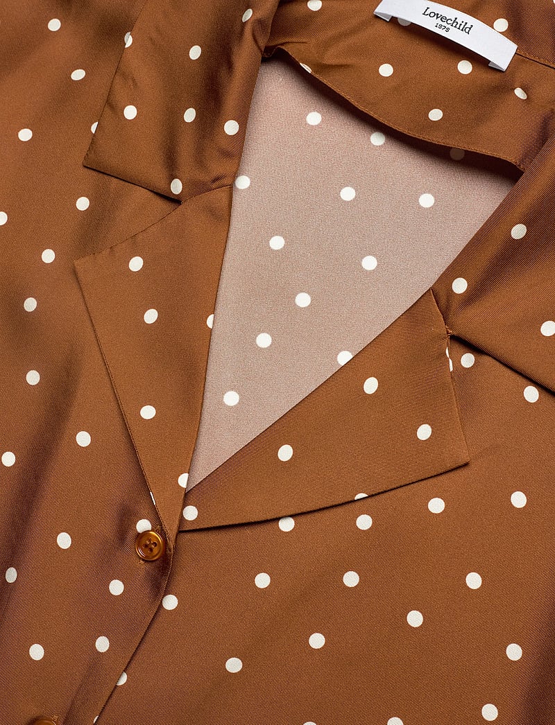 Lovechild 1979 - Birna Blouse - kurzämlige blusen - 793 dot print caramel - 2