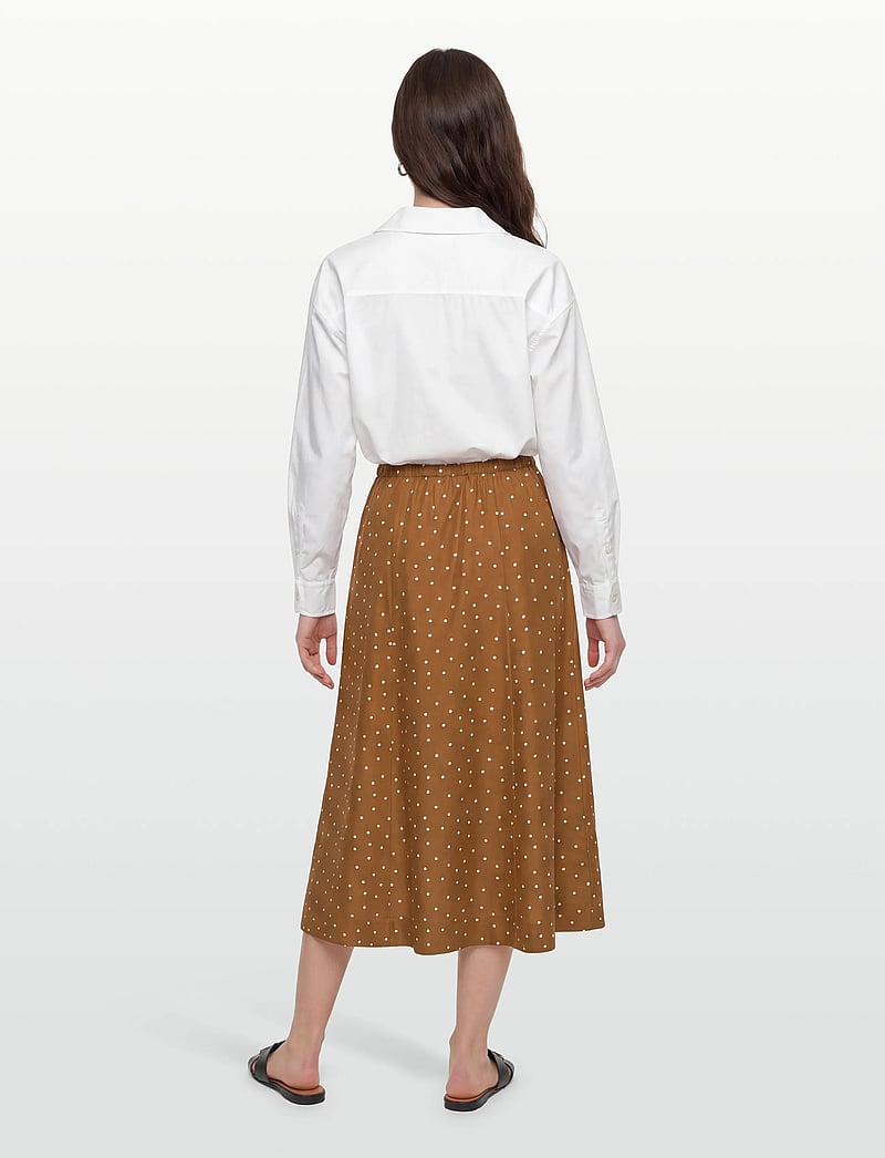 Lovechild 1979 - Sallie Skirt - midi skirts - 793 dot print caramel - 4