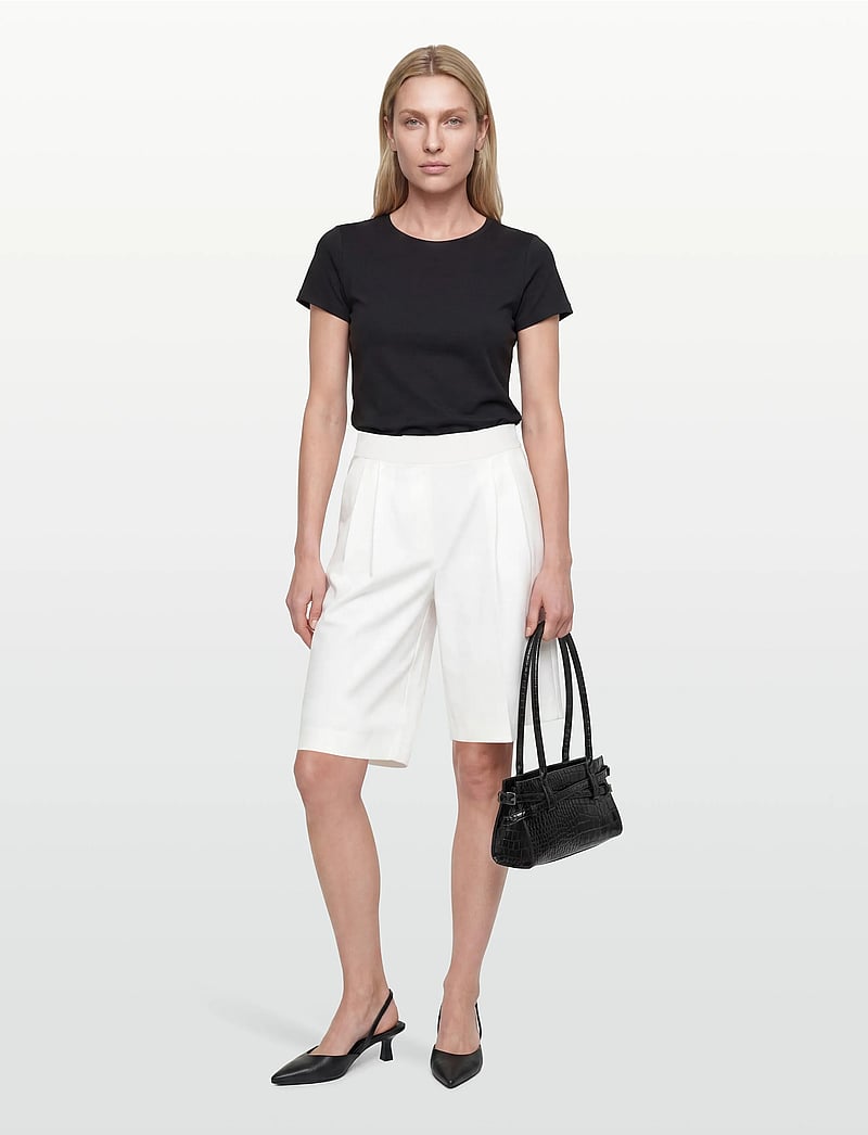 Lovechild 1979 - Lainey Shorts - bermudashorts - 007 egret - 0