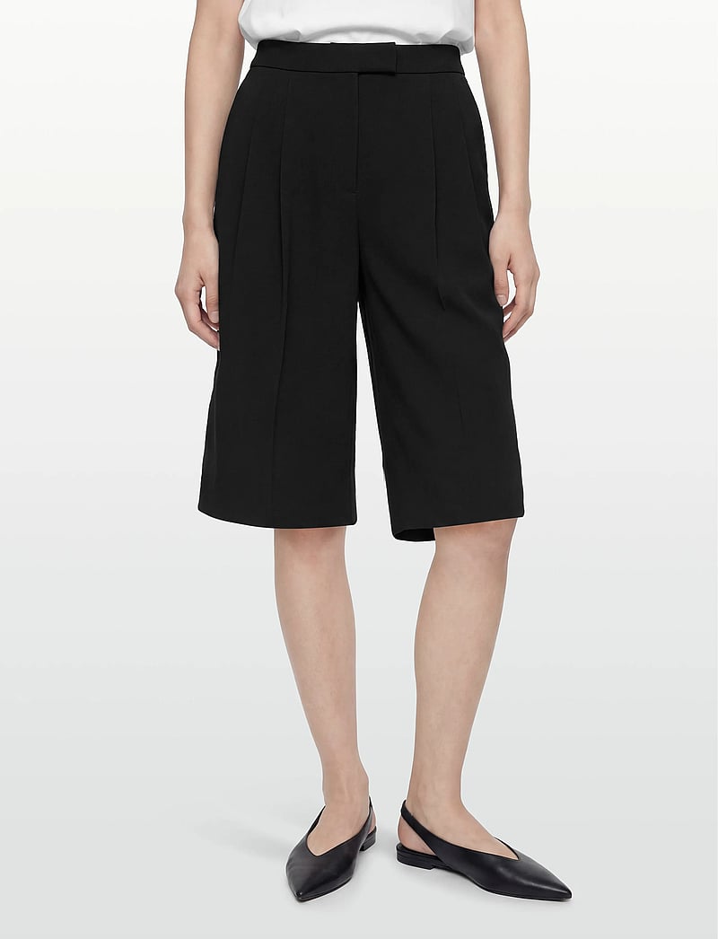 Lovechild 1979 - Lainey Shorts - bermudashorts - 999 black - 3