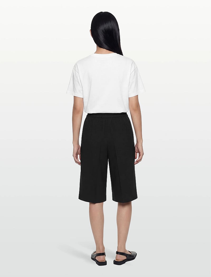 Lovechild 1979 - Lainey Shorts - bermudashorts - 999 black - 4