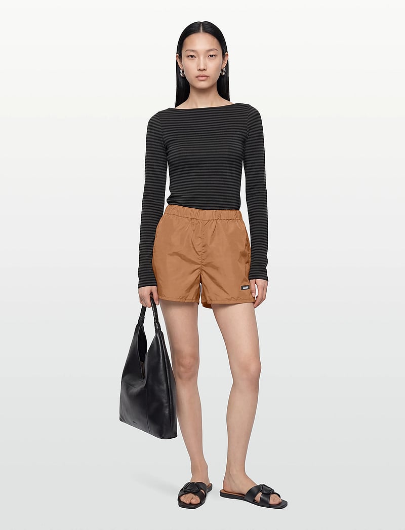 Lovechild 1979 - Alessio Shorts - casual shorts - 764 caramel - 0