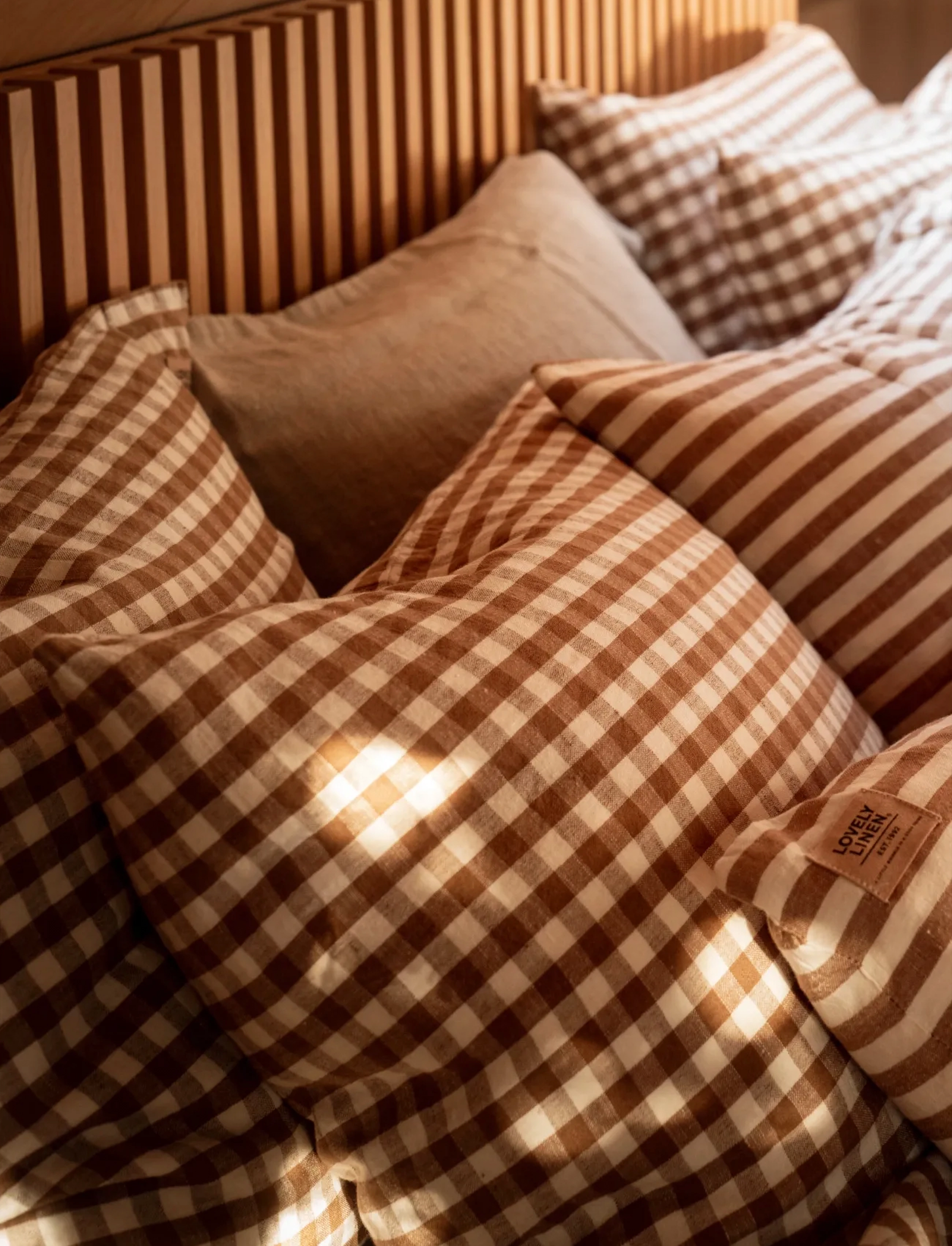 Lovely Linen Misty Pillow Case, 50X60, Bedtextiles, Braun - Cases, Homeware