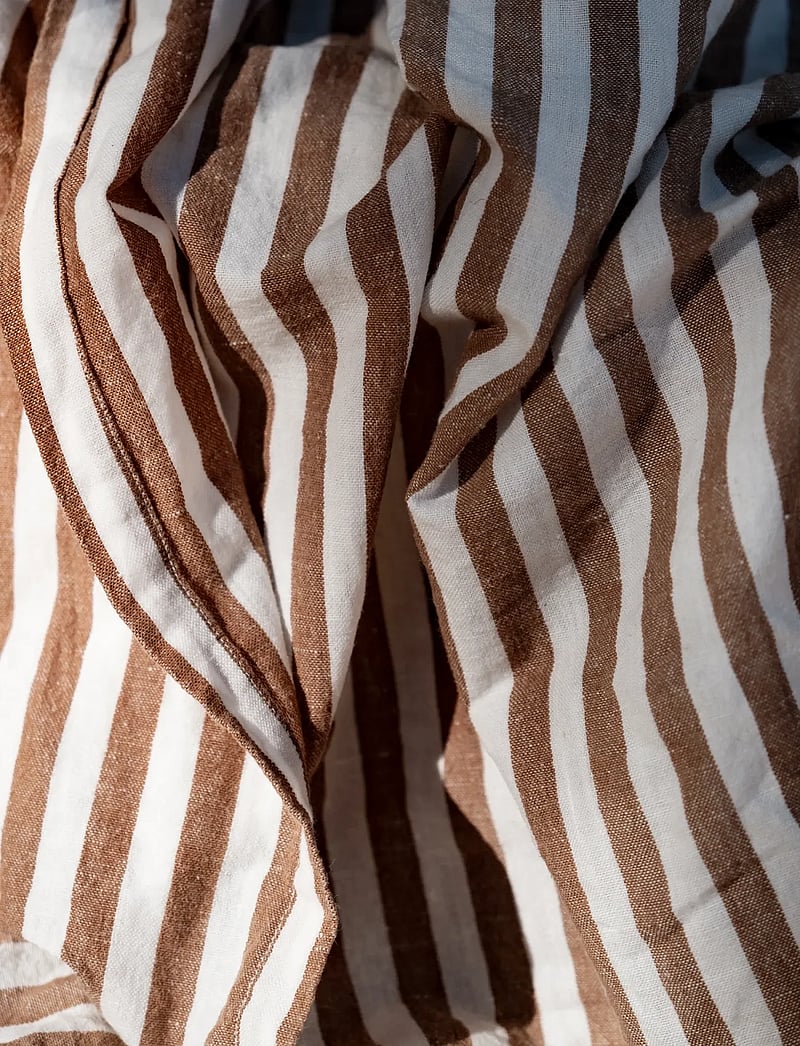 Lovely Linen - MISTY PILLOW CASE - pudebetræk - almond - 2