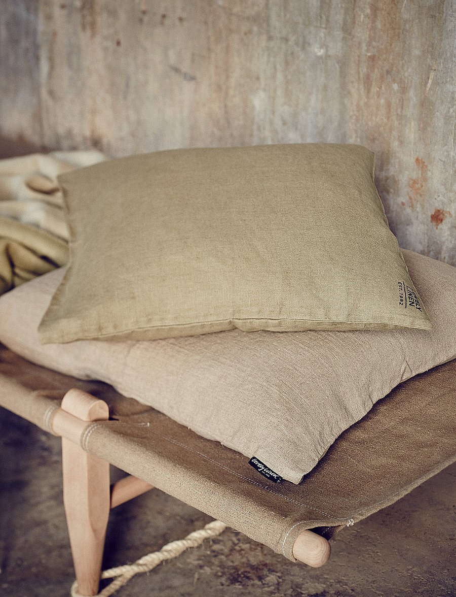Lovely Linen - LOVELY CUSHION COVER - madalaimad hinnad - avocado - 1