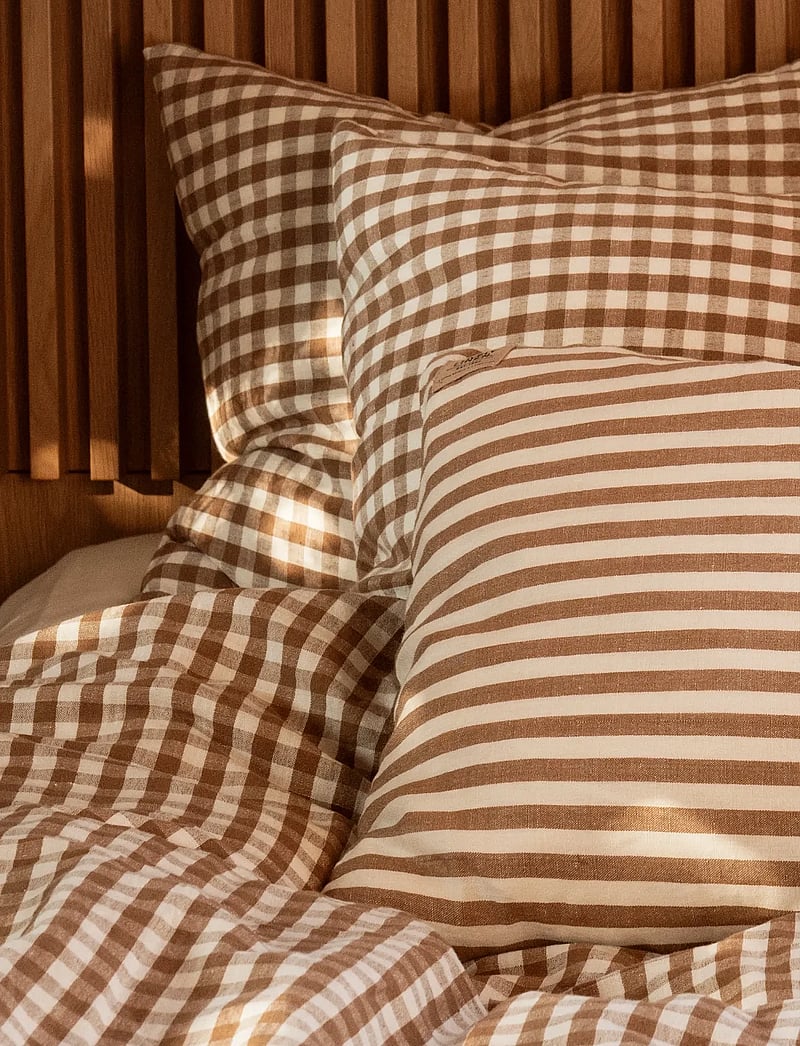 Lovely Linen - MISTY CUSHION COVER - køb efter pris - almond - 1