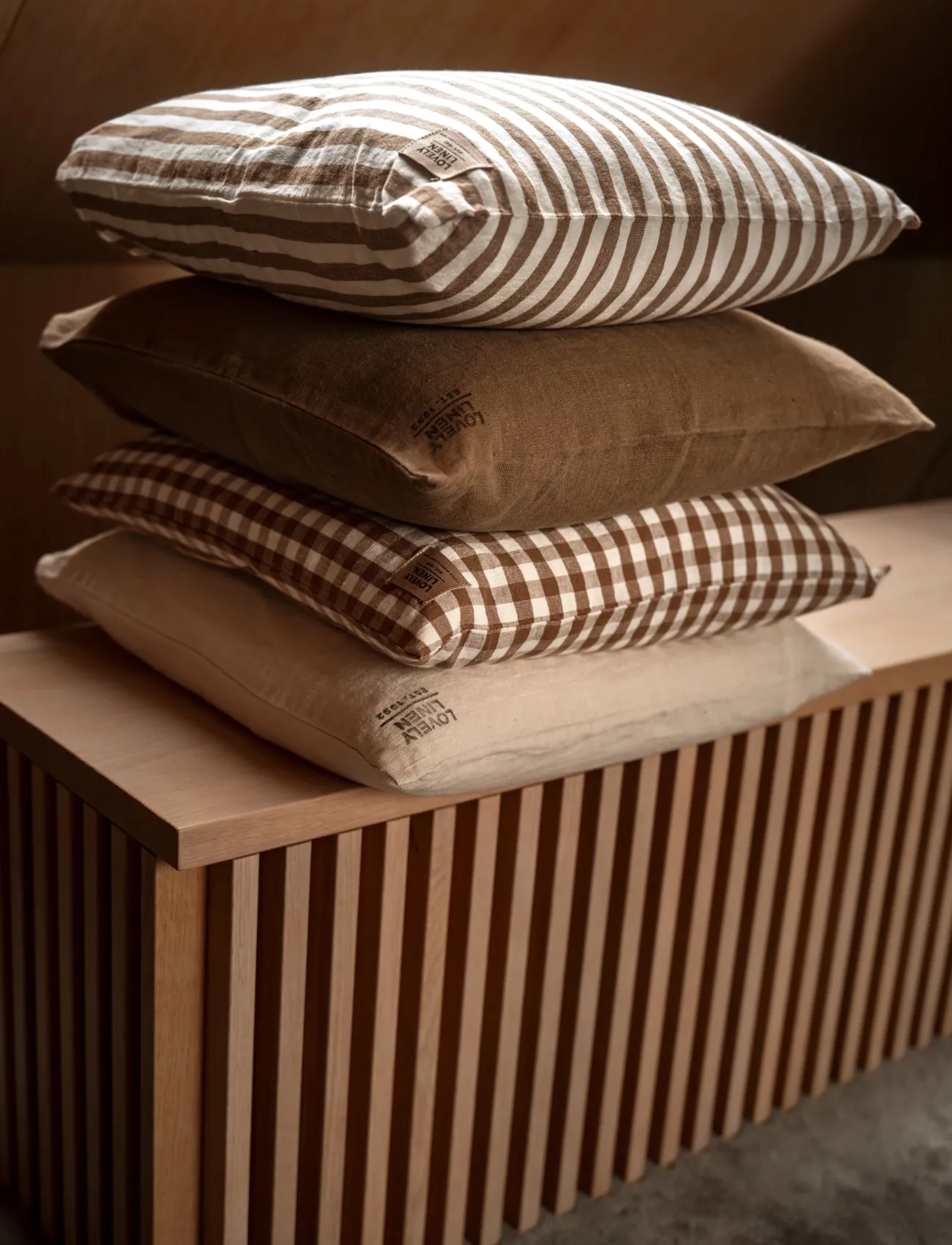 Lovely Linen Misty Cushion Cover, 50X50, Cushions & Blankets, Braun - Covers, Homeware