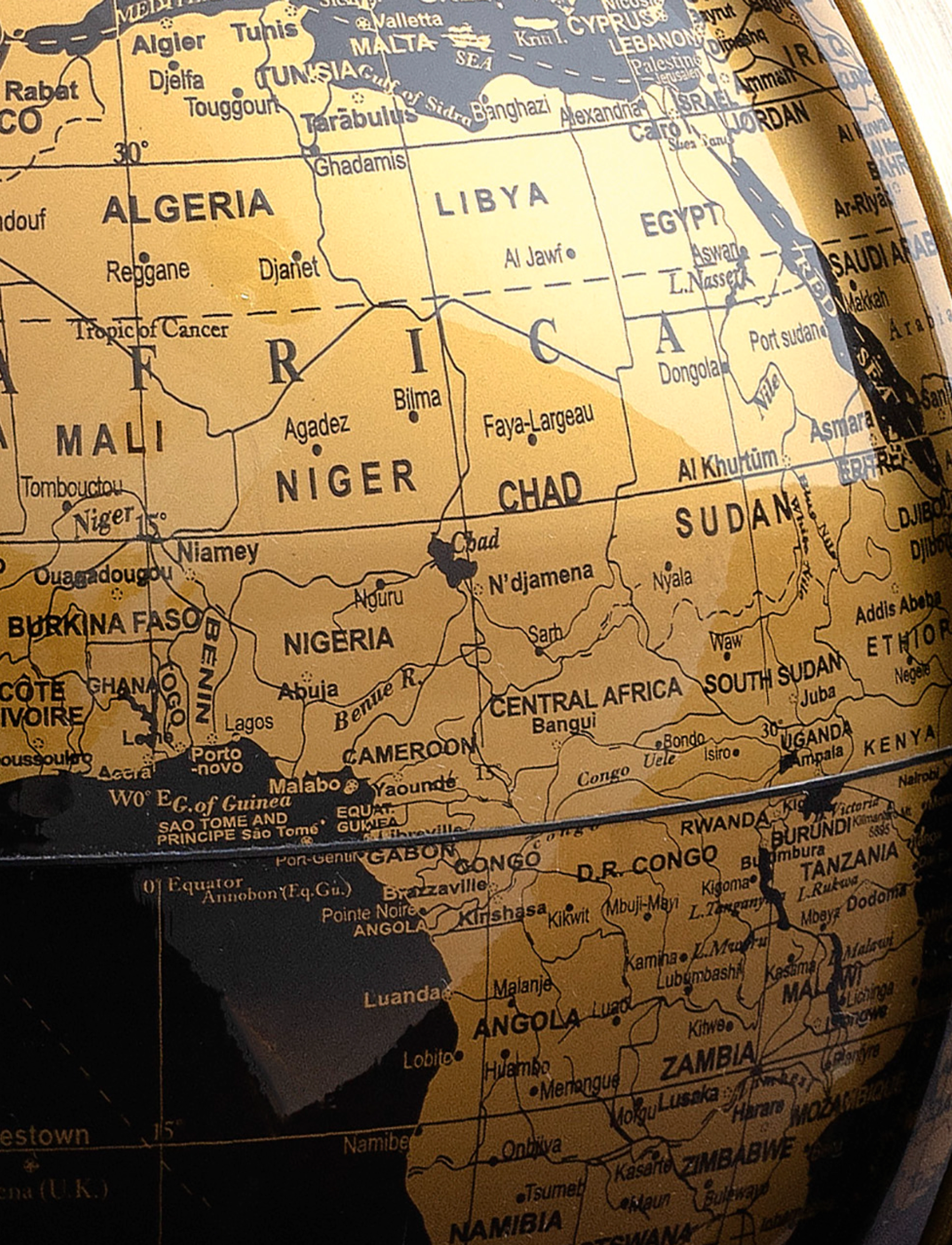 Luckies of London - World tour Globe - black - 5