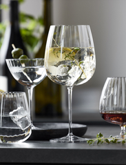 Luigi Bormioli - Martini glass Optica 4 pcs - kokteili- ja martiiniklaasid - transparen - 3