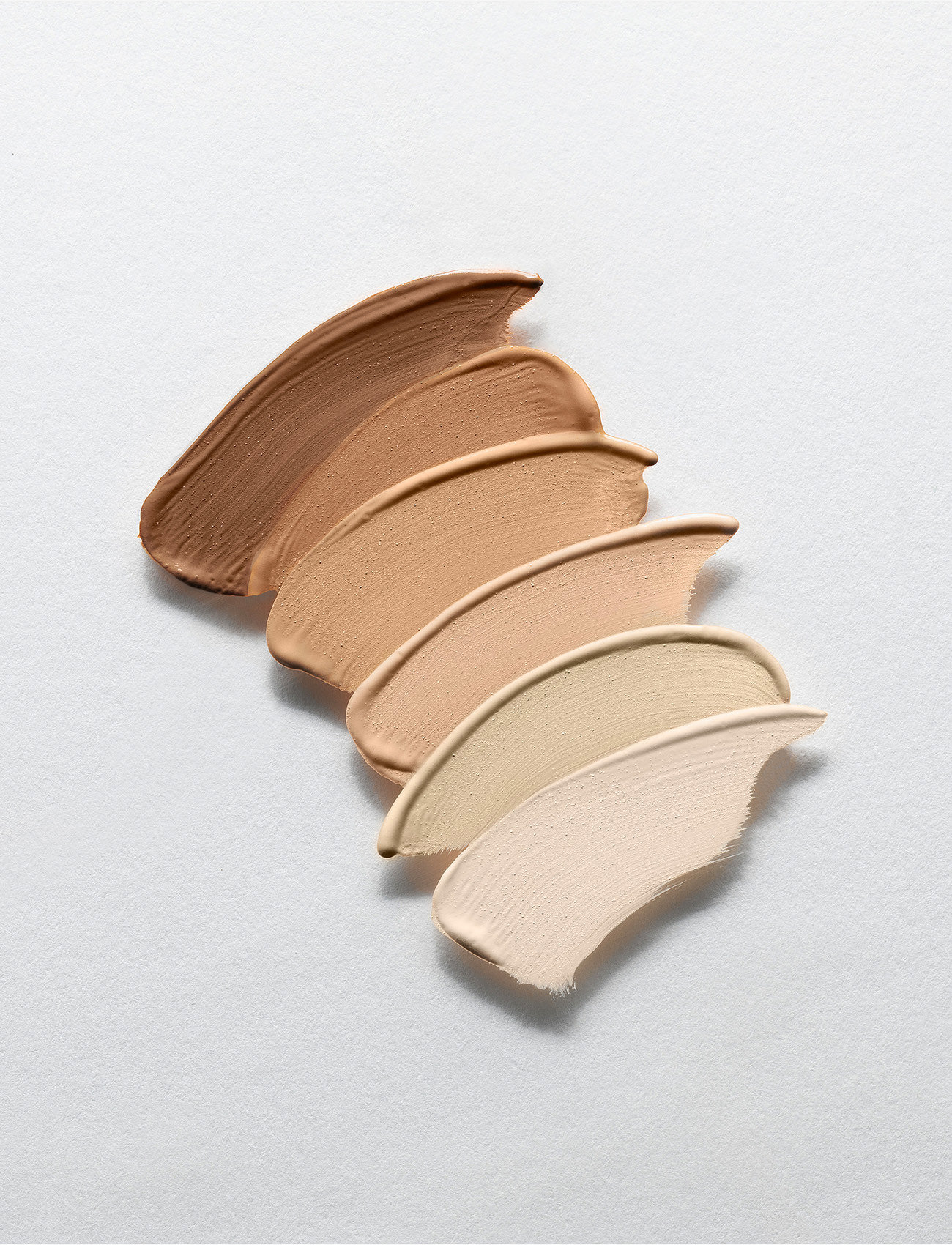 LUMENE - Lumene CC All-Over Concealer - redo för date night - cc all-over concealer 0.5 light 8,5 ml - 4