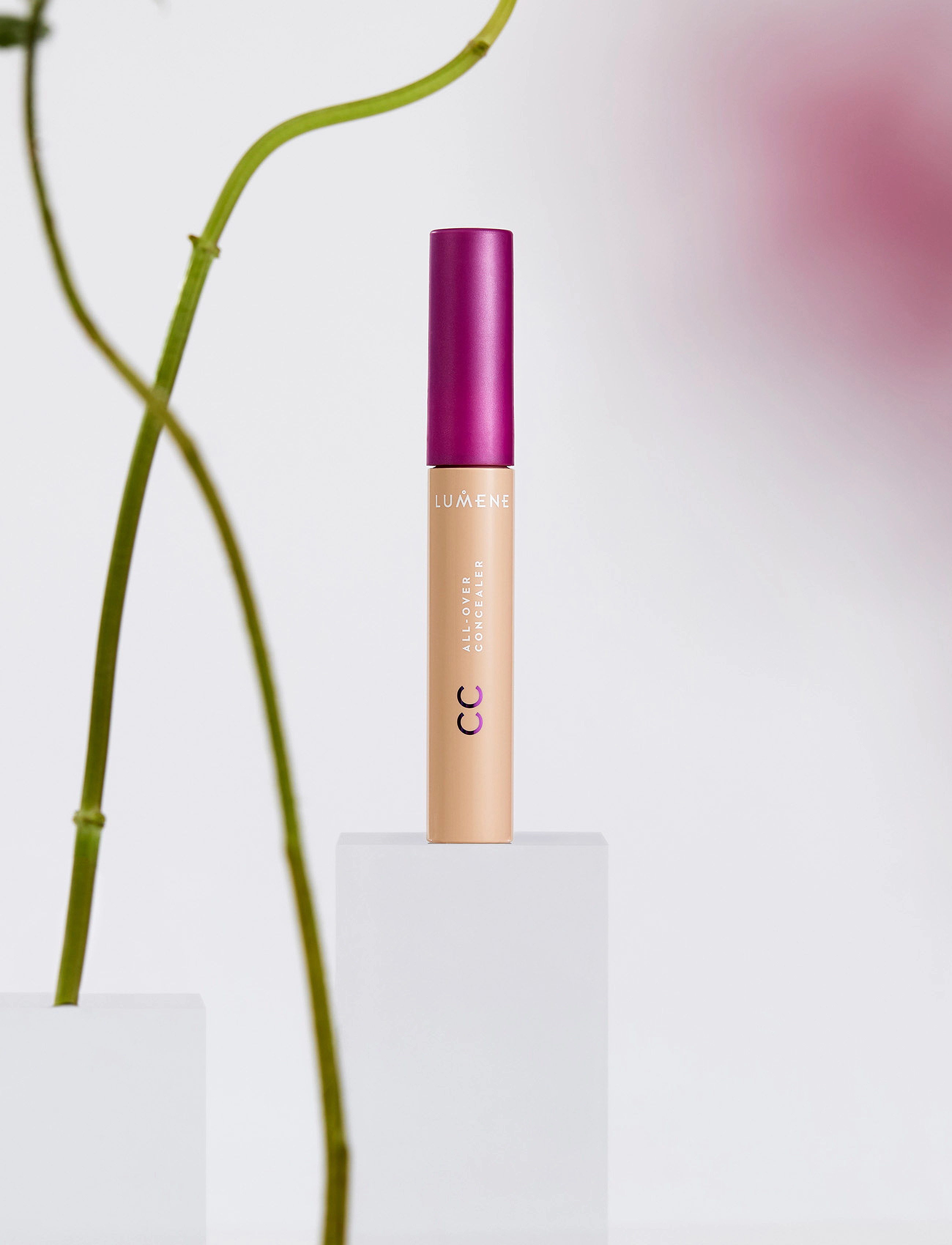LUMENE - Lumene CC All-Over Concealer - makeup - cc all-over concealer 7 deep 8,5 ml - 5