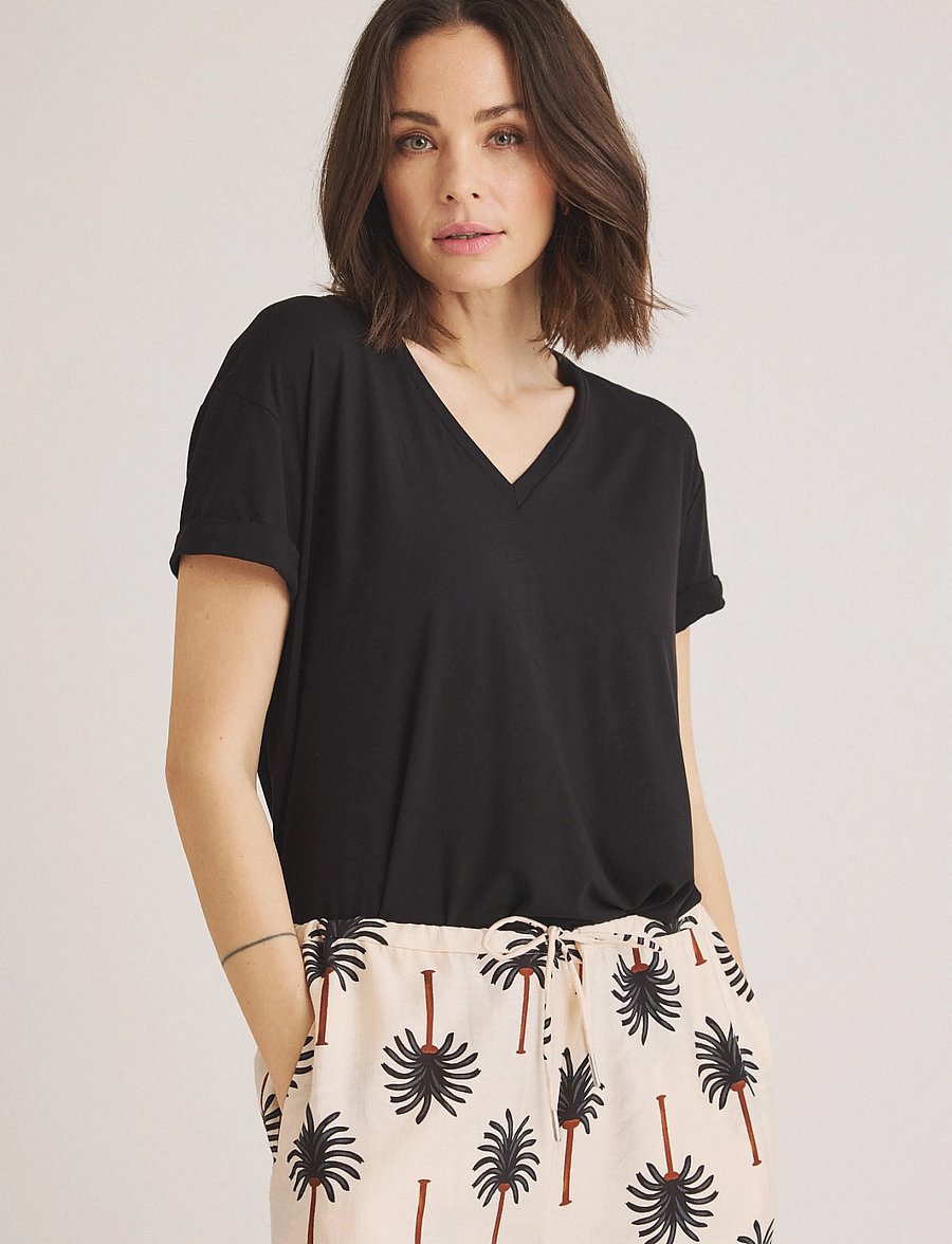 Luxzuz - Karvi Bamboo T-Shirt - t-shirts - 999 black - 0