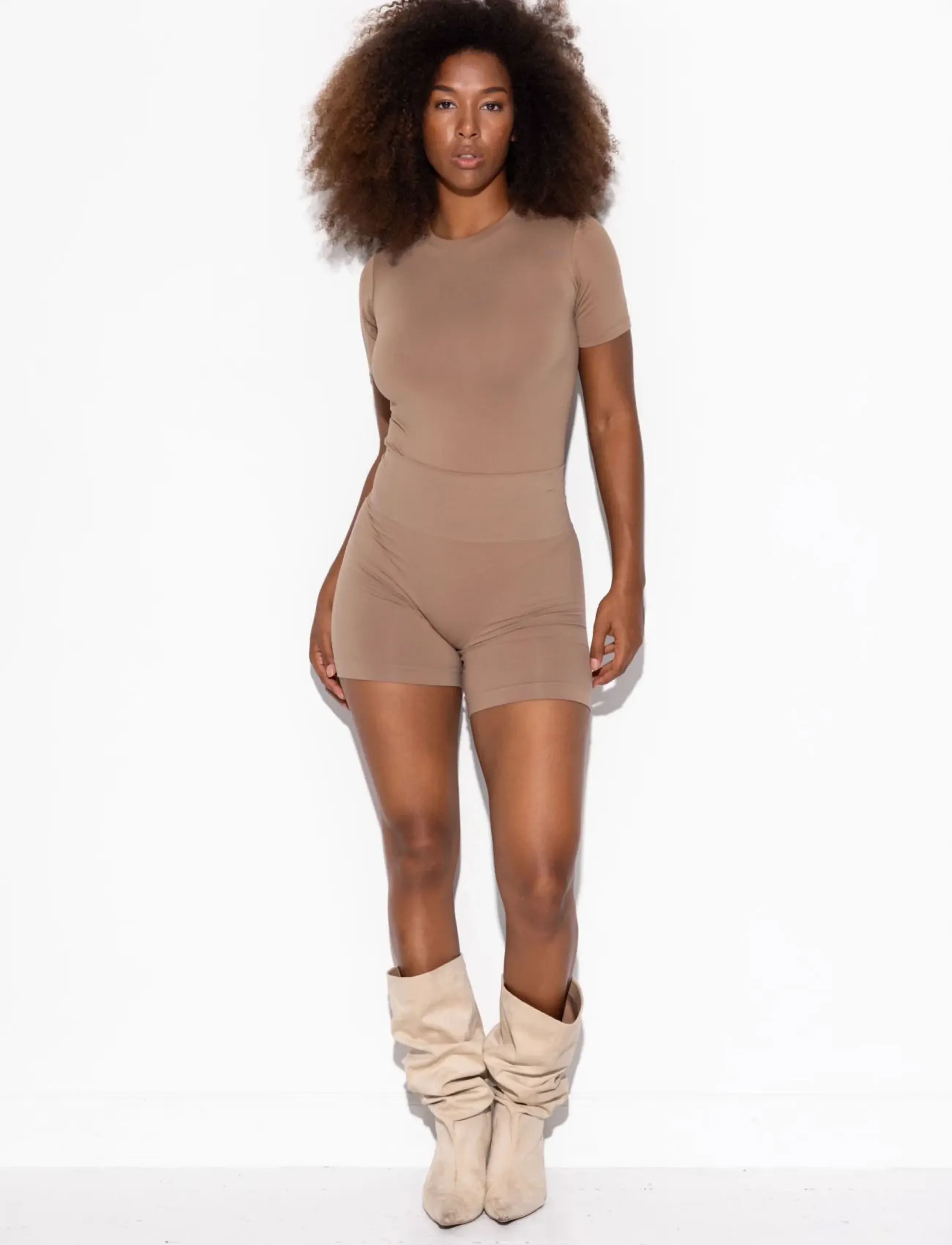 LYKKELAND ateliér Honest Midwaist Nougat shapewear dam – bild 5