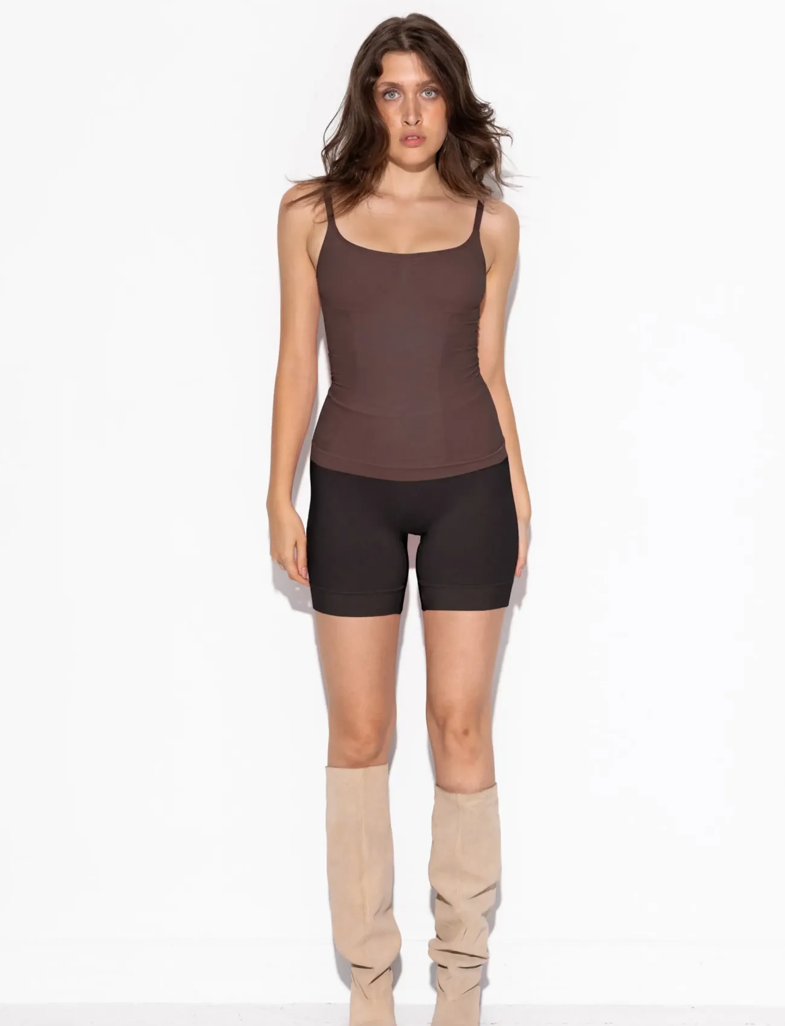LYKKELAND ateliér - Second Skin Cami Top - Chocolate - chocolate - 5