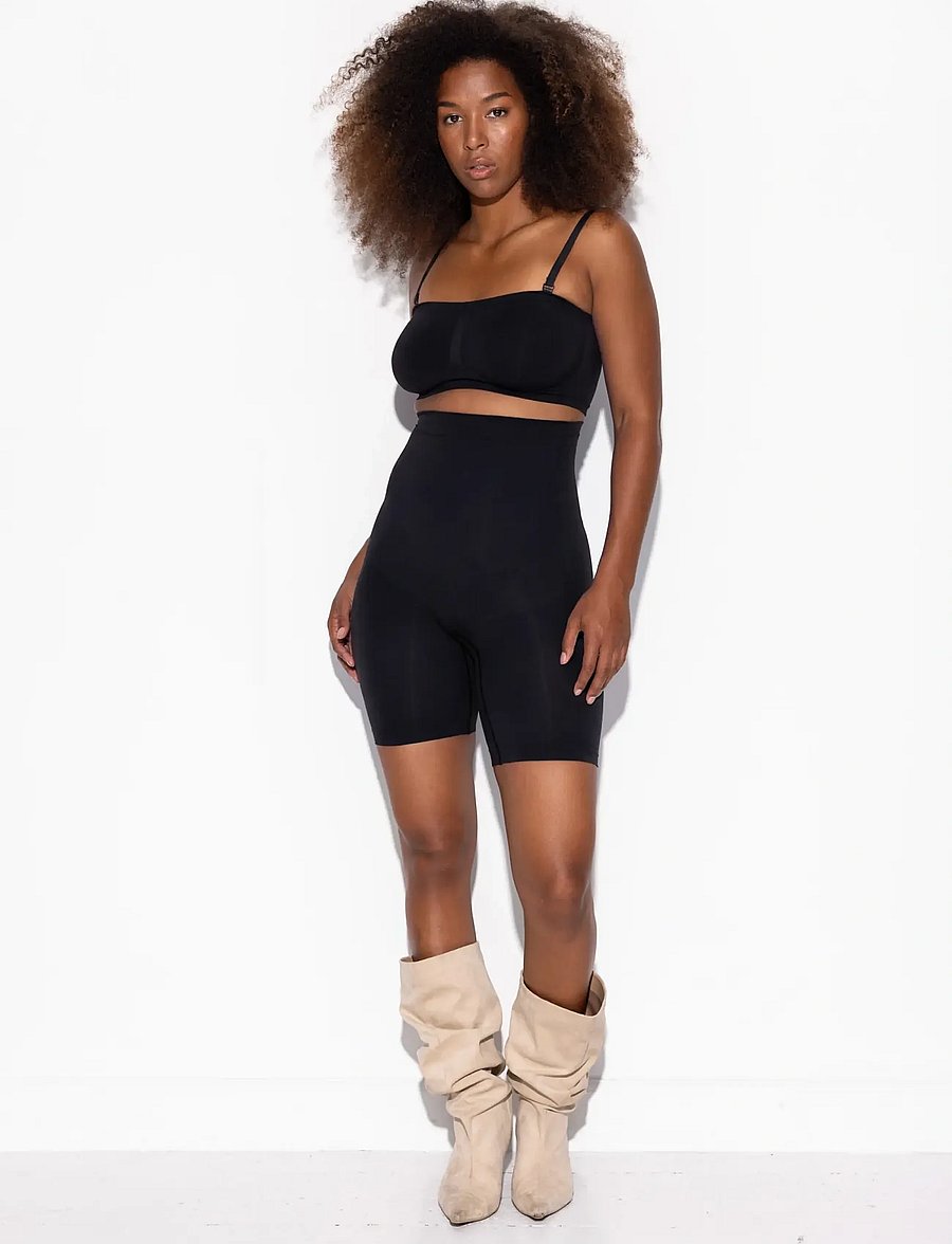 LYKKELAND ateliér - Alturra Highwaist Shaping shorts - Black - formende underdele - black - 0
