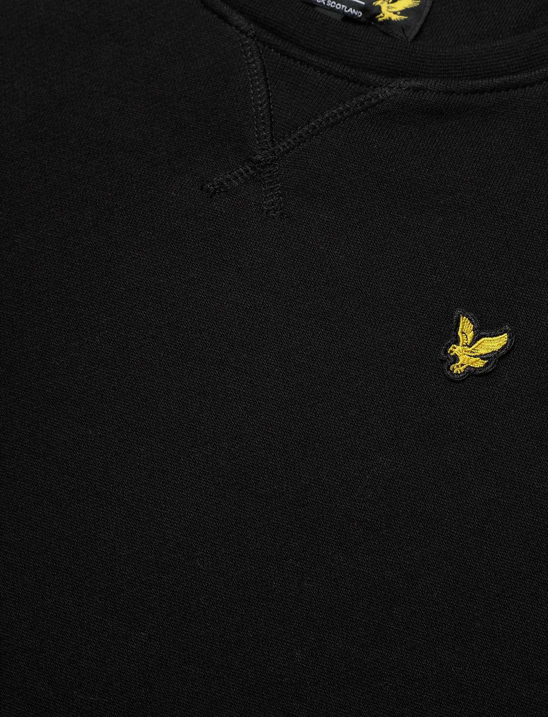 Lyle and scott 2025 black crew neck jumper