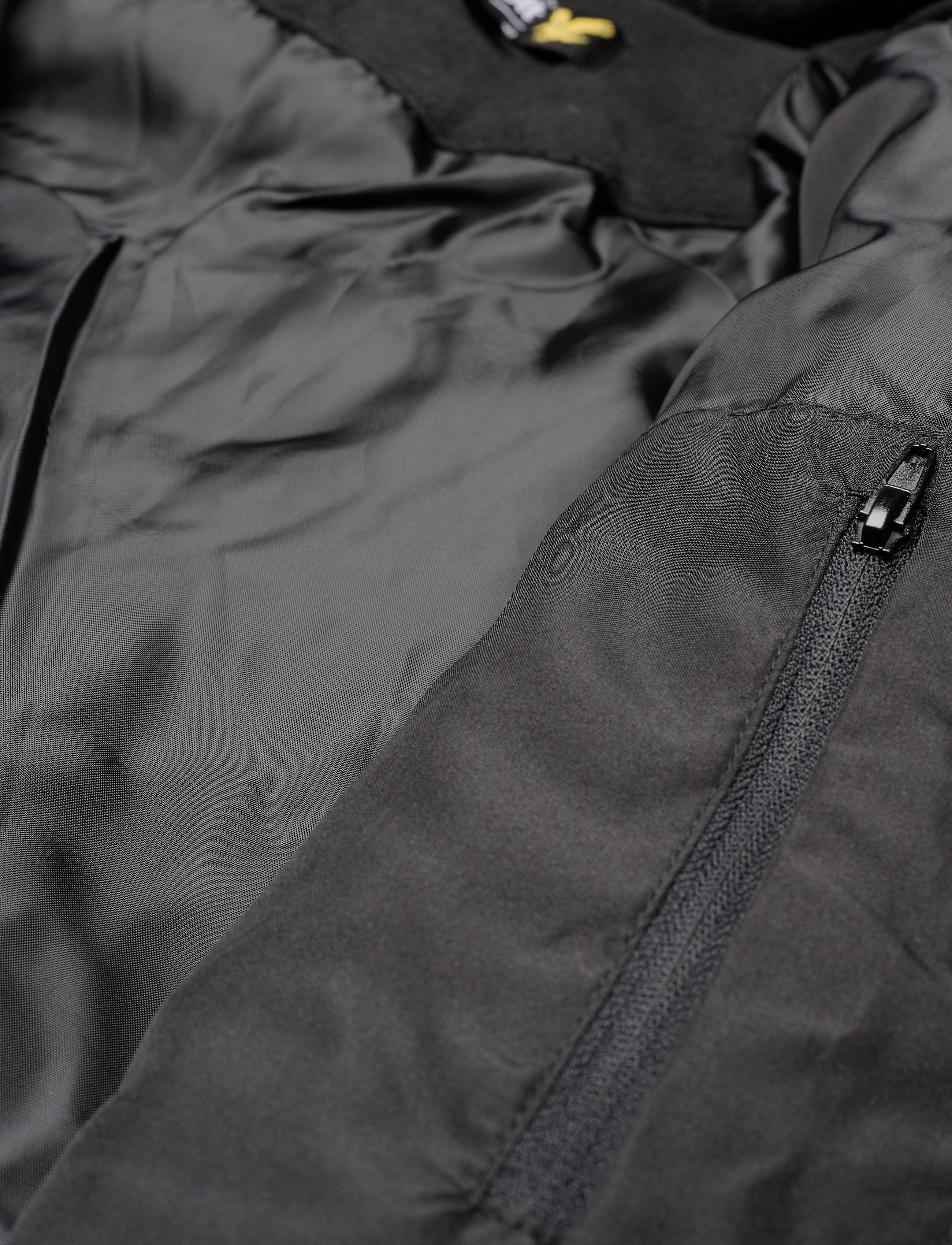Lyle & Scott Junior - Padded Jacket - black - 5