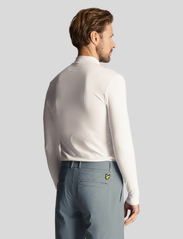 Lyle & Scott Sport - Tech Baselayer - iekšējais slānis – augšdaļas apģērbs - white - 4