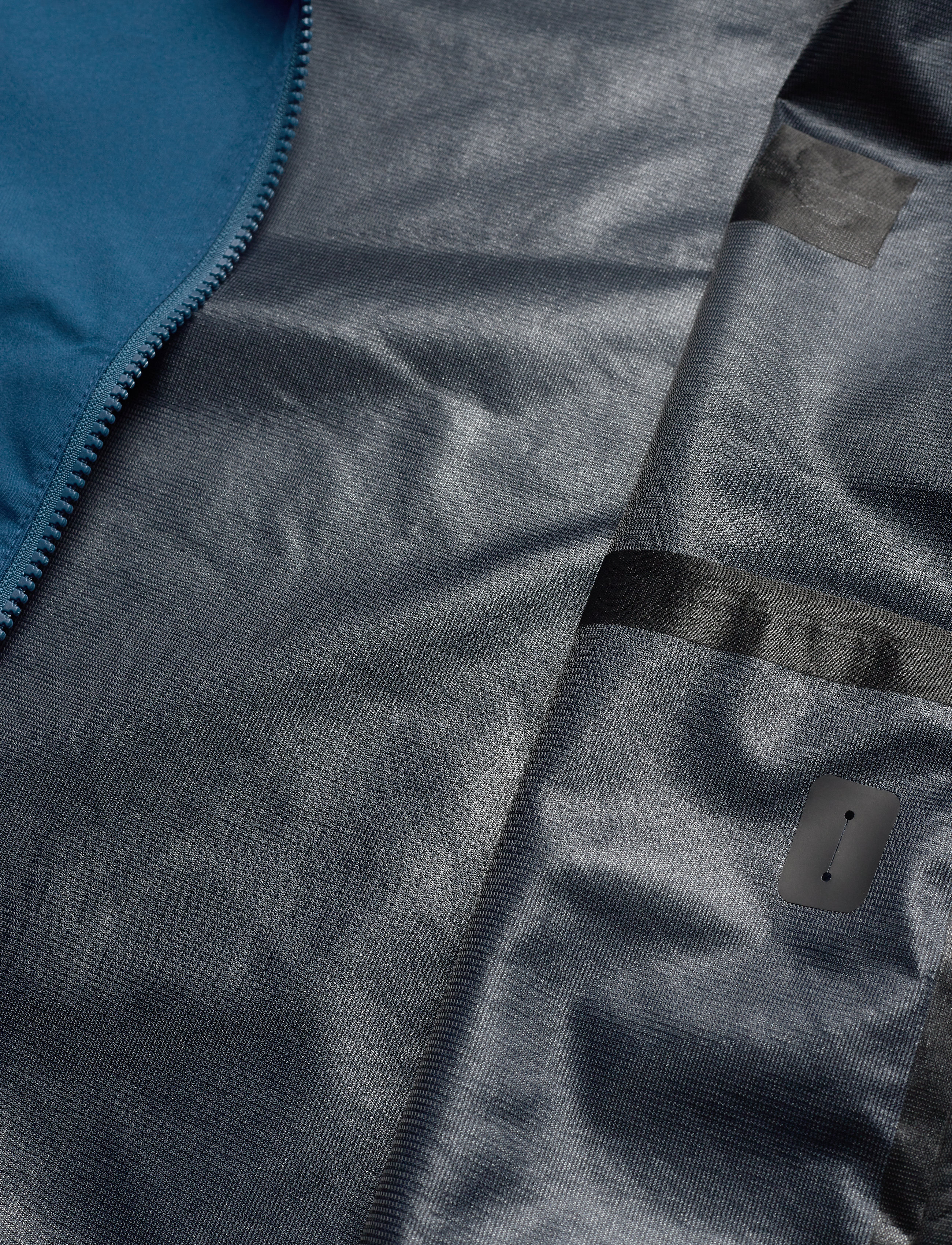 Lyle & Scott Sport - Storm Jacket - deep fjord - 5