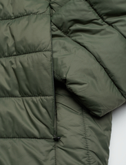 Lyle & Scott Sport - Lightweight Quilted Jacket - winter jackets - x65 cactus green - 7