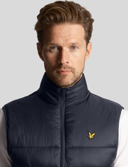 Lyle & Scott Sport - Golf Gilet - golf jackets - dark navy - 9