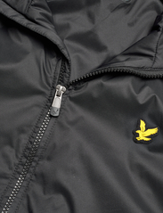 Lyle & Scott Sport - Windjammer Packable Jacket - golf jackets - z865 jet black - 6