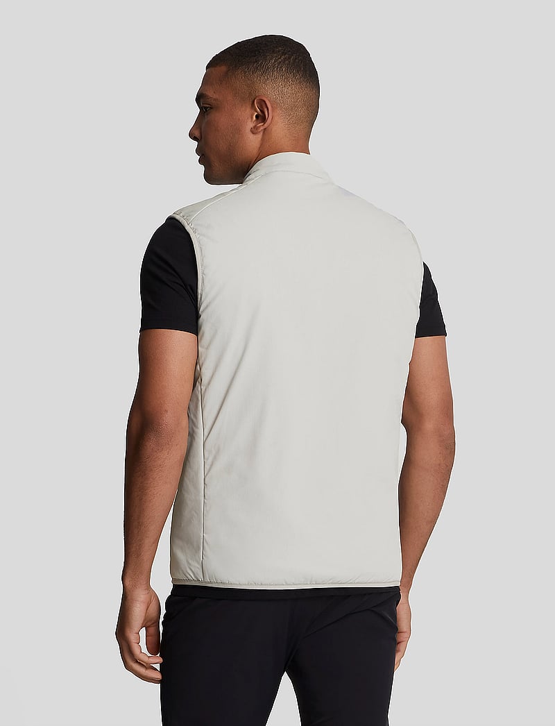 Lyle & Scott Sport - Hybrid Double Baffle Gilet - kamizelki - z04 pebble - 3