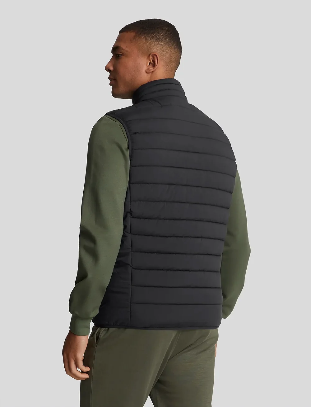 Lyle & Scott Sport - Stretch Lightweight Quilted Gilet - vests - z865 jet black - 3