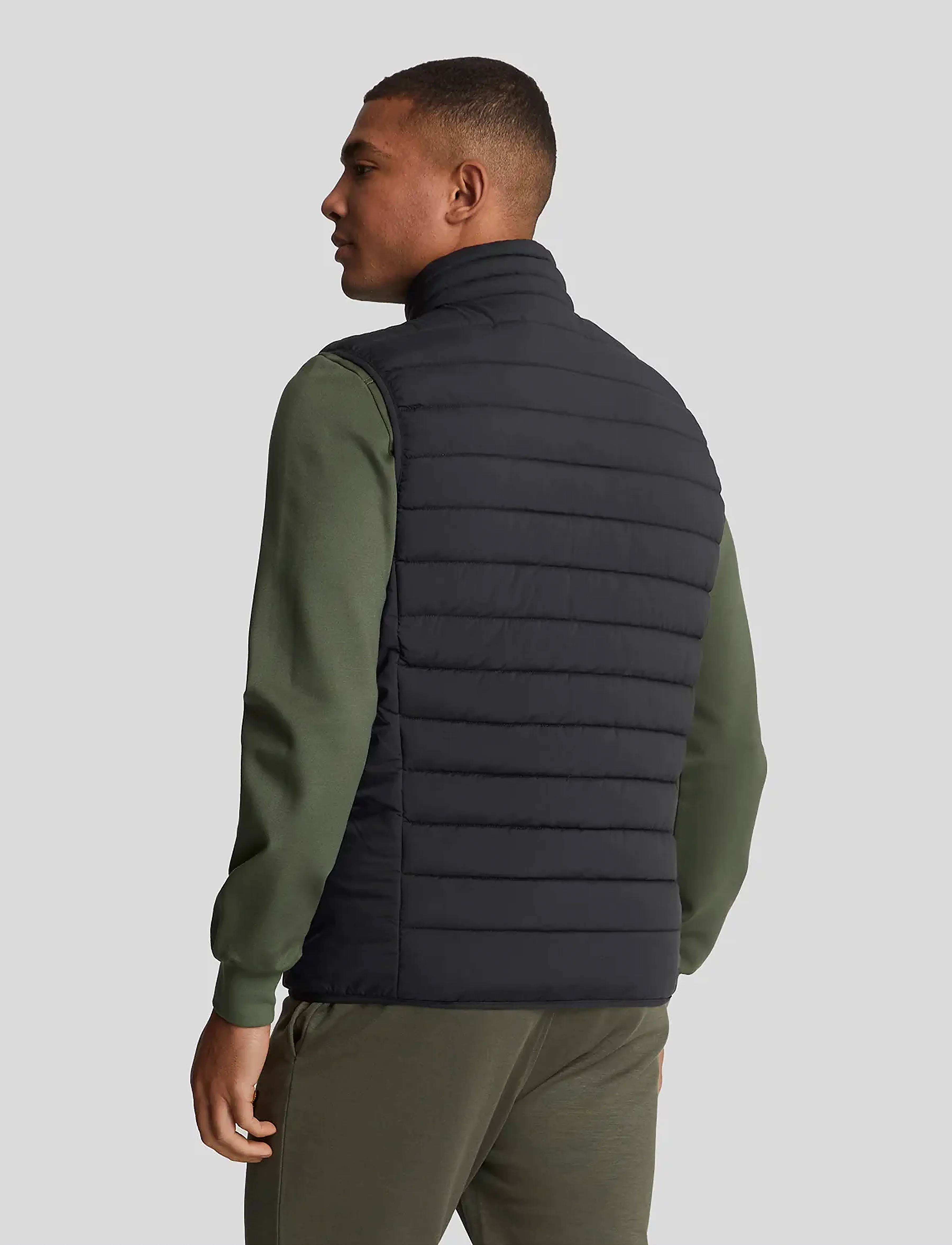 Lyle & Scott Sport - Stretch Lightweight Quilted Gilet - outdoor - z865 jet black - 3