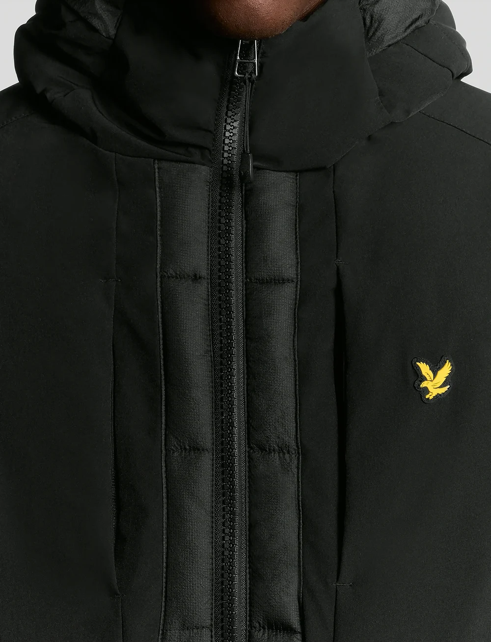 Lyle & Scott Sport - Wadded Hybrid Jacket - hybrid jackets  - z865 jet black - 5
