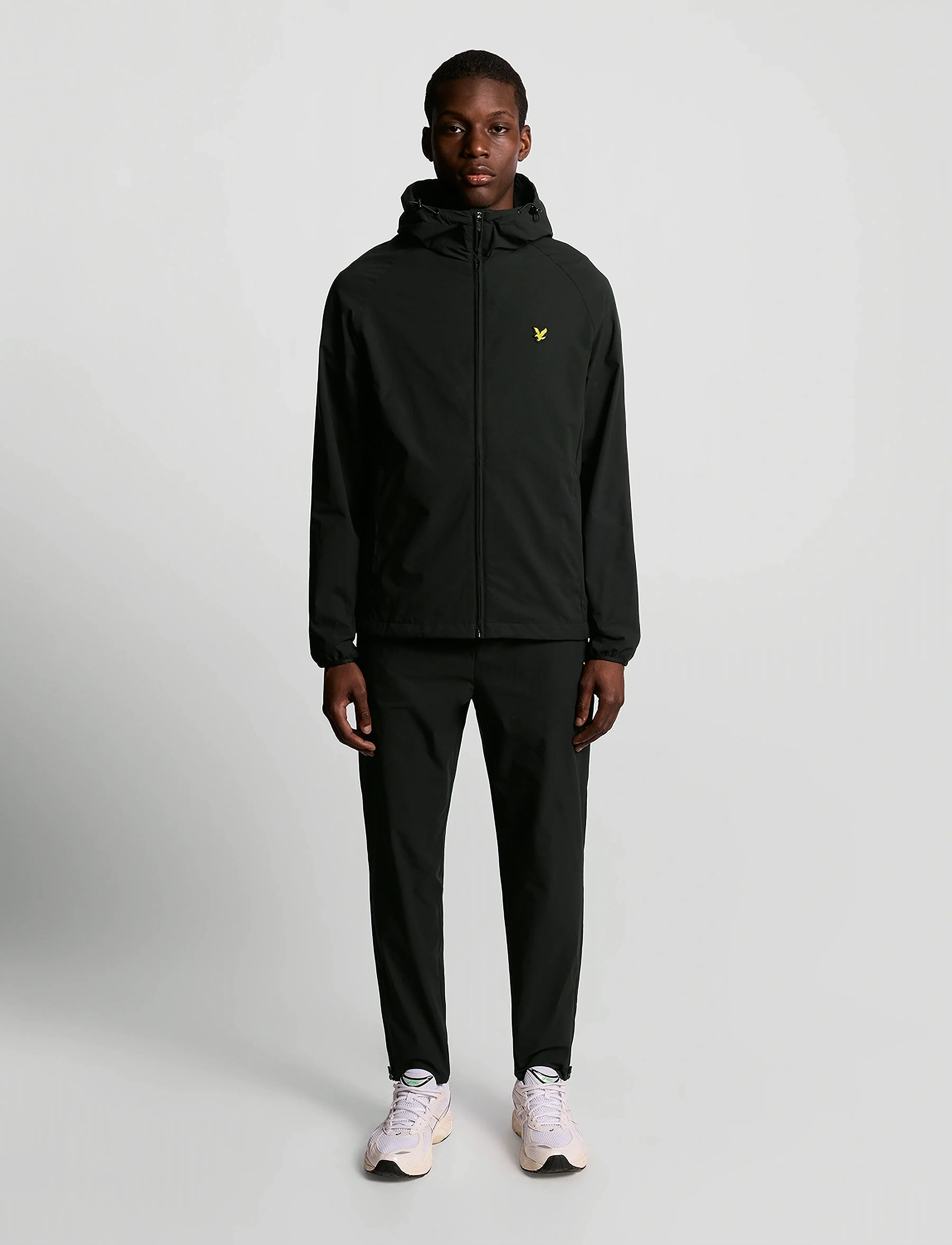 Lyle & Scott Sport - Active Zip Through Jacket - urheilutakit - z865 jet black - 4