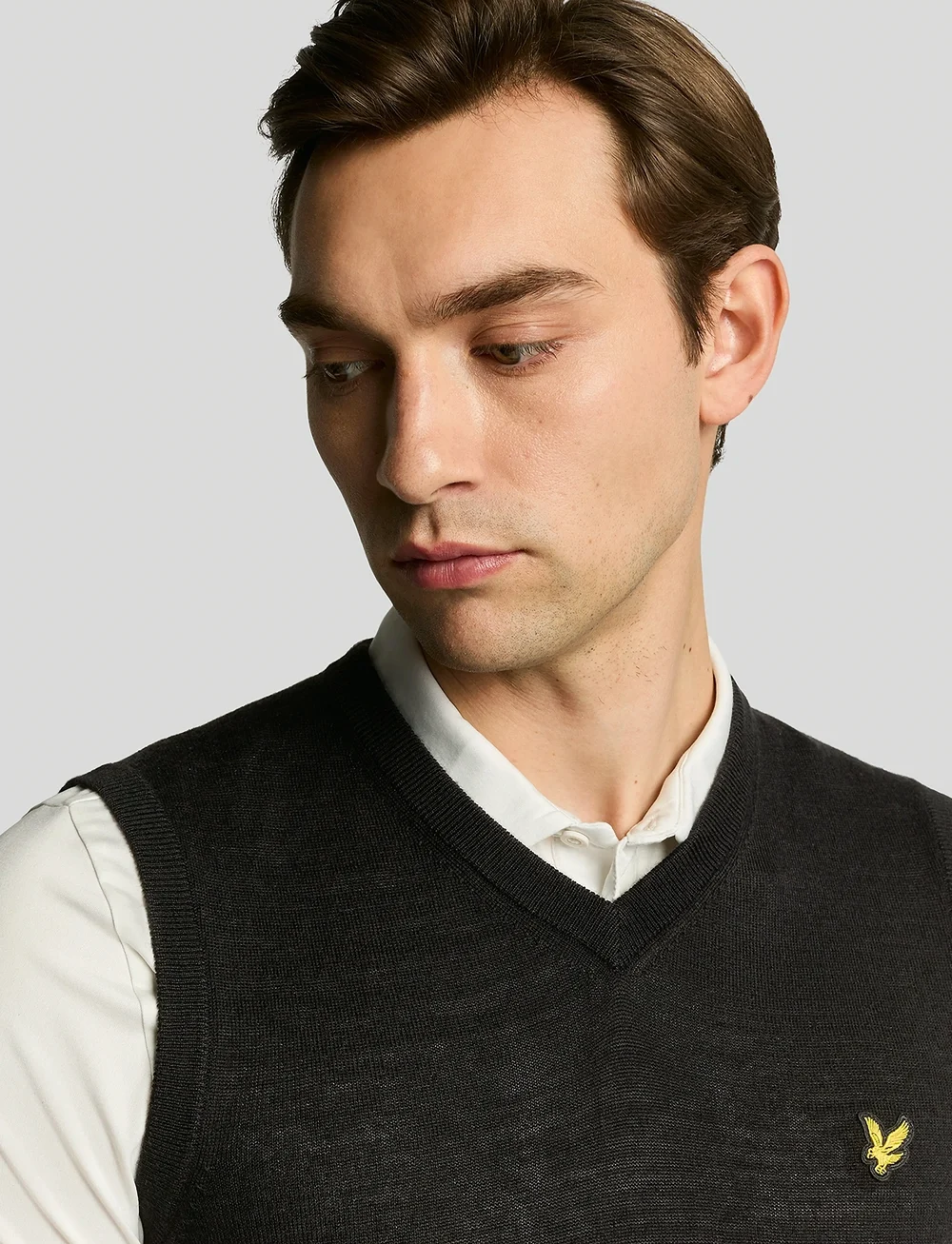 Lyle & Scott Sport - Merino Blend Knitted V-Neck Vest - tops - z865 jet black - 5