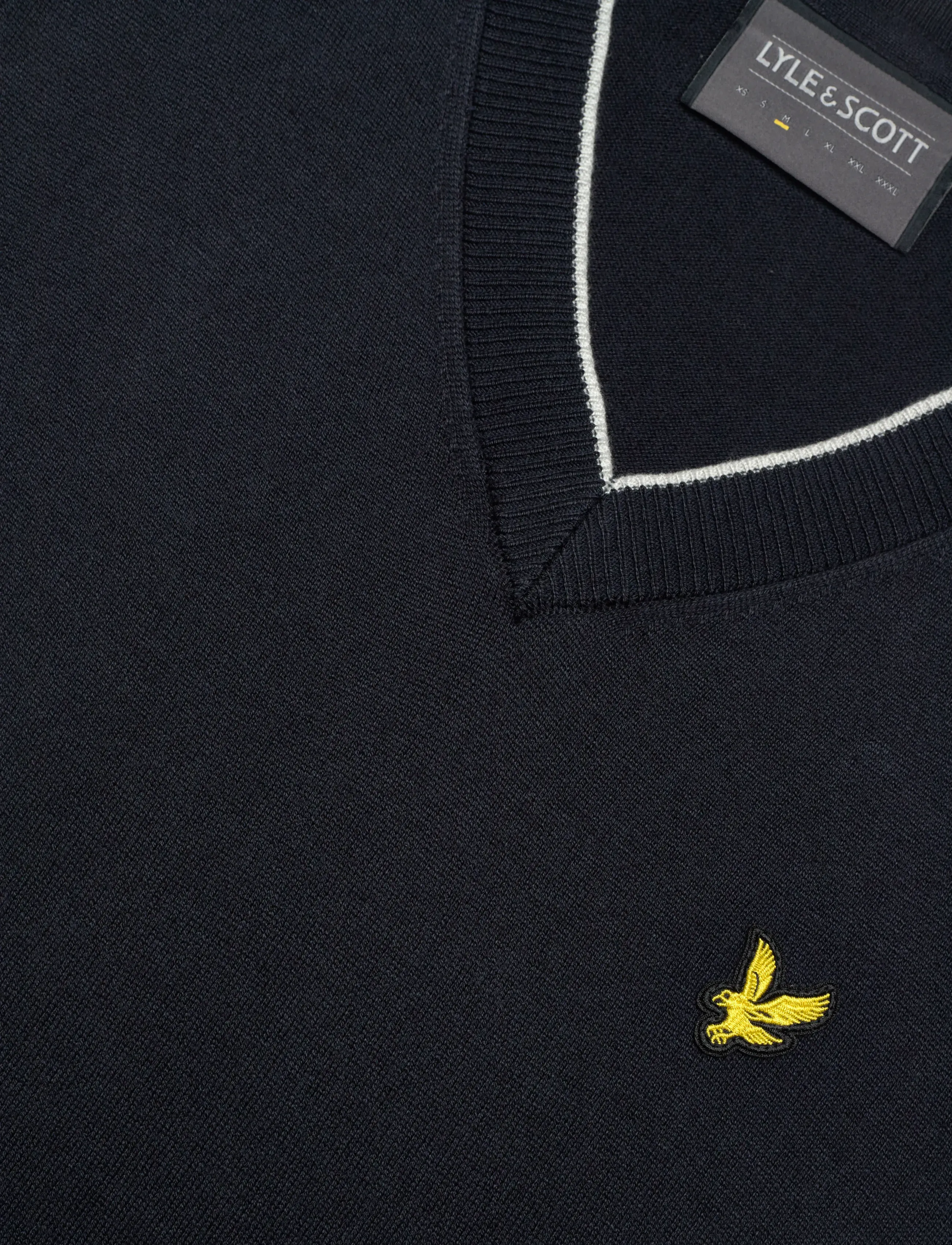 Lyle & Scott Sport - Golf V Neck Light Weight Vest - knitted vests - z271 dark navy - 2