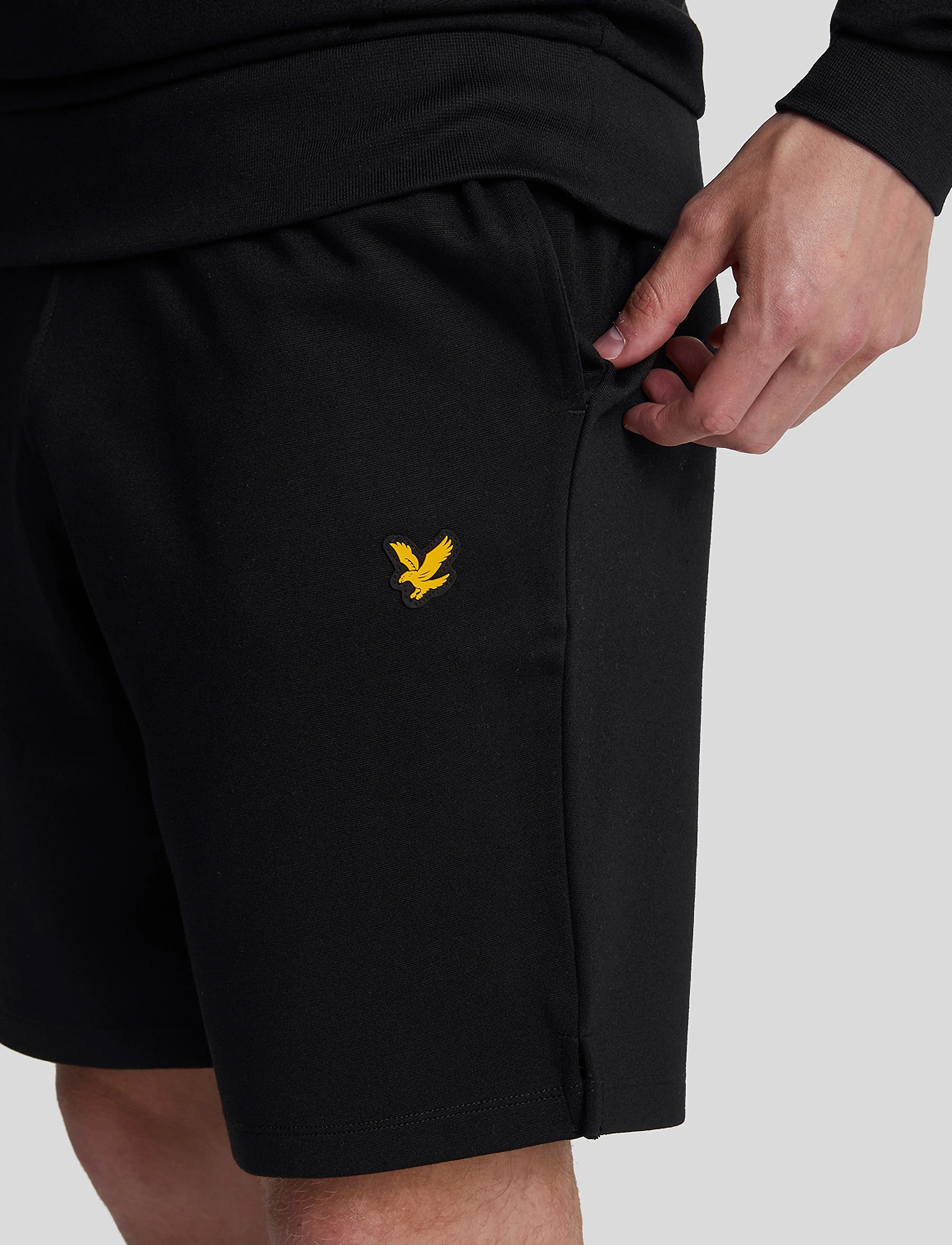 Lyle & Scott Sport - Fly Fleece Shorts - nederdelar - z865 jet black - 5