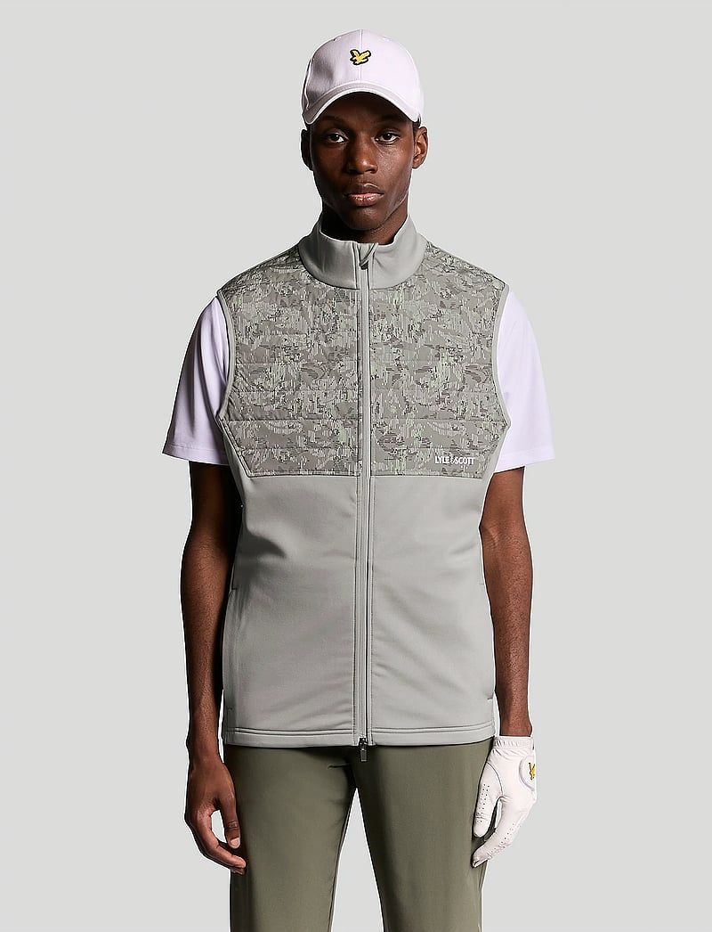 Lyle & Scott Sport - Golf Printed Windjammer Full Zip Vest - outdoor - x917 true iron - 0