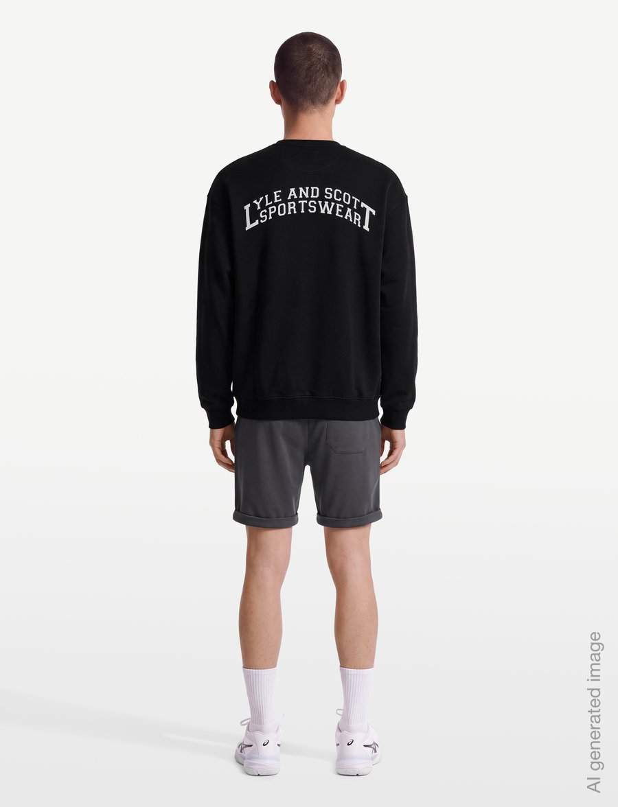 Lyle & Scott Sport - Oversized Sports Collegiate Crew Neck Sweatshirt - oberteile - jet black - 4