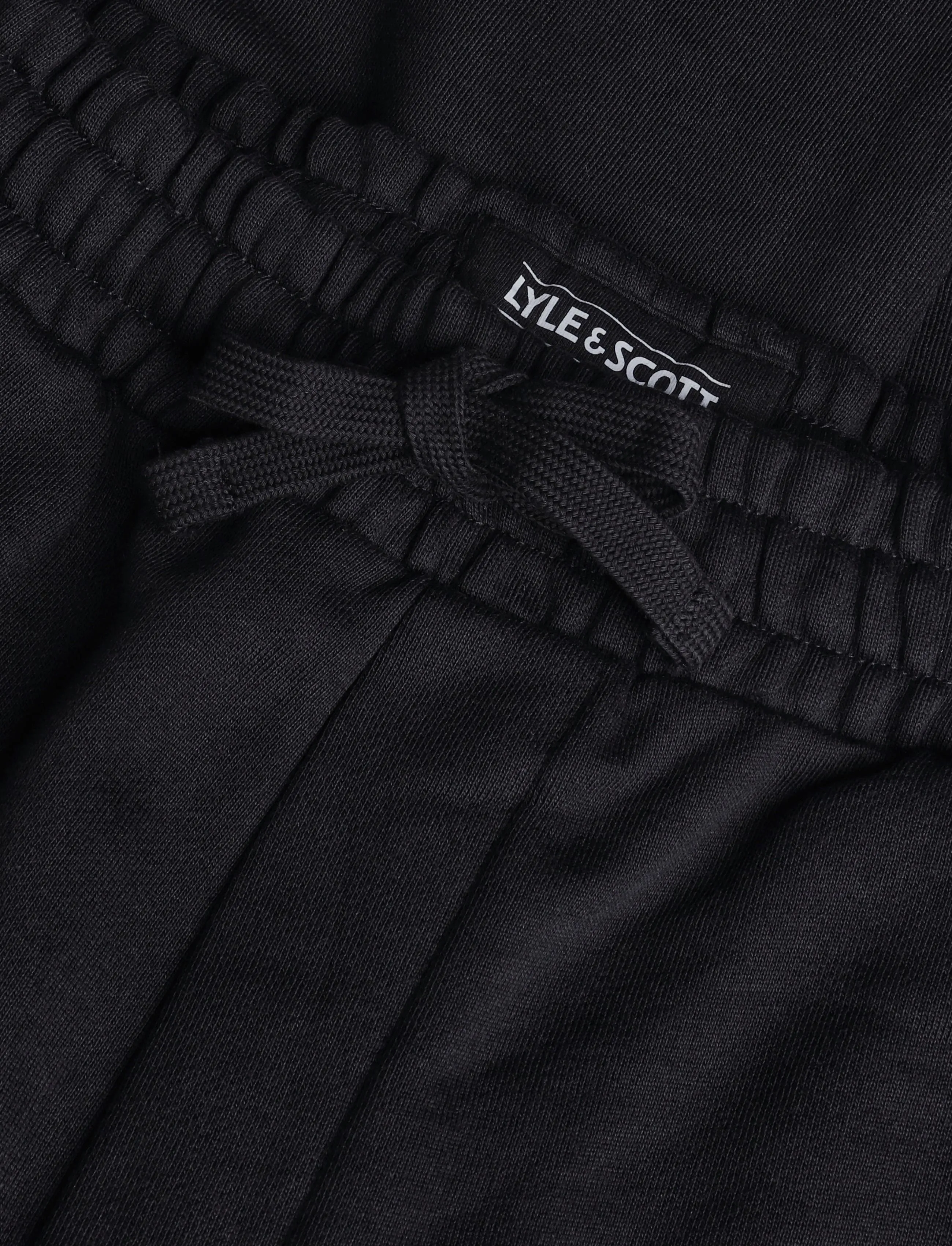 Lyle & Scott Sport - Straight Leg Sweatpants - pants - jet black - 2