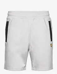Lyle & Scott Sport - Pocket Branded Shorts - sportiniai šortai - z04 pebble - 0