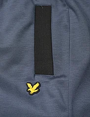 Lyle & Scott Sport - Pocket Branded Shorts - sportiska stila šorti - z118 light navy - 2