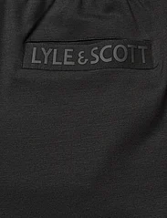 Lyle & Scott Sport - Pocket Branded Shorts - sportiska stila šorti - z865 jet black - 4