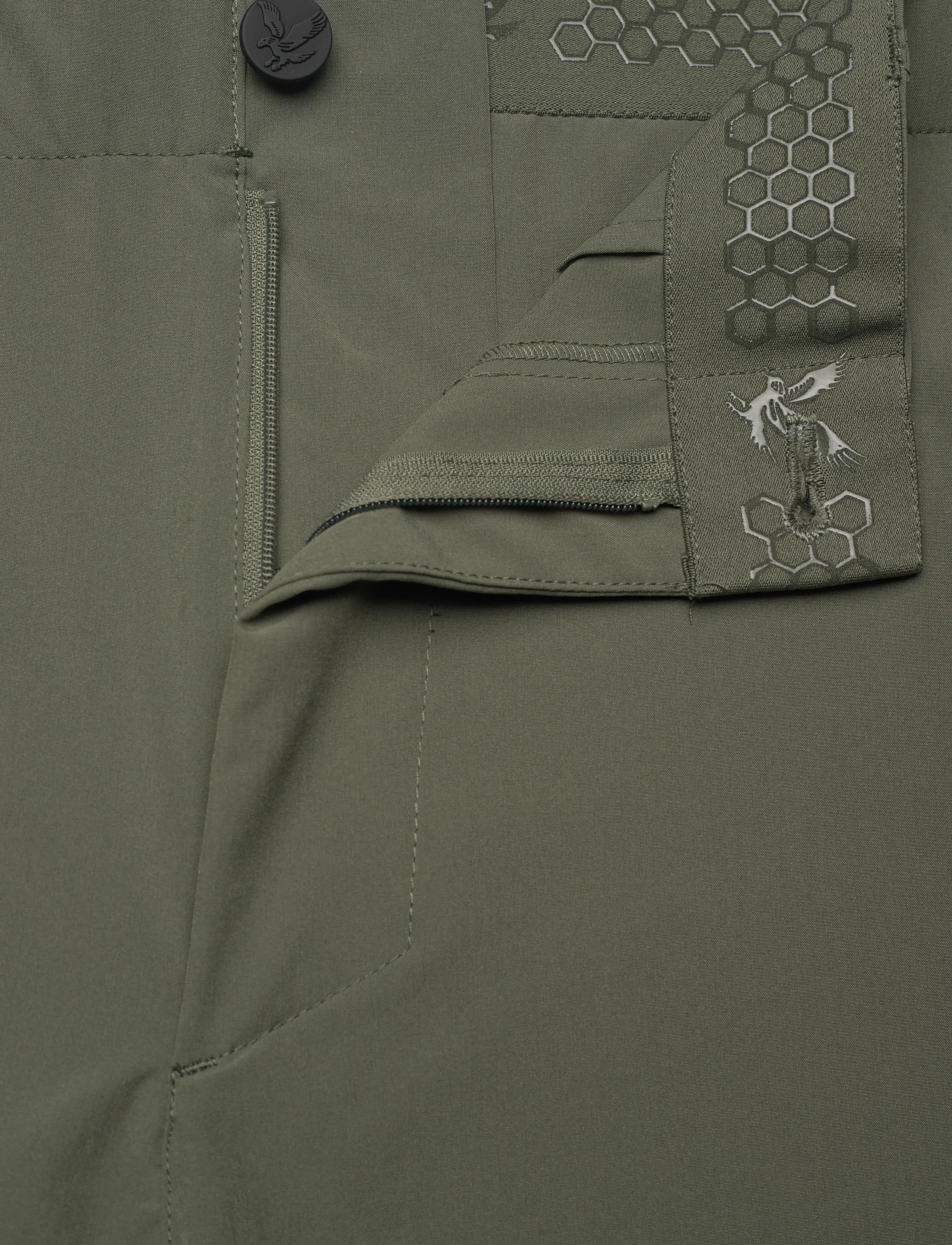 Lyle & Scott Sport - 5 Pocket Golf Shorts - x65 cactus green - 3