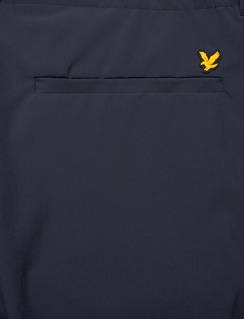 Lyle & Scott Sport - 5 Pocket Golf Shorts - z271 dark navy - 4