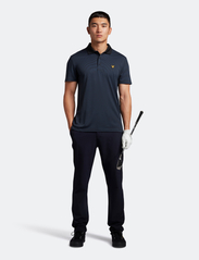 Lyle & Scott Sport - Golf Microstripe Polo - polo marškinėliai trumpomis rankovėmis - dark navy/jet black - 3