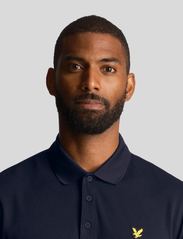 Lyle & Scott Sport - Golf Tech Polo Shirt - short-sleeved polos - dark navy - 5