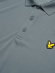 Lyle & Scott Sport - Golf Tech Polo Shirt - kortärmade pikéer - x182 iron blue - 2